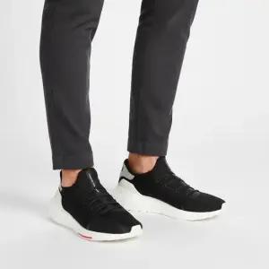 Y-3 울트라부스트 21 H67476