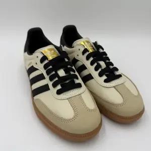 아디다스 삼바 OG 크림 화이트 ID0478