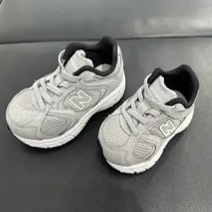 뉴발란스 키즈 I4086OZ 운동화 BB NKPUGB181G 15