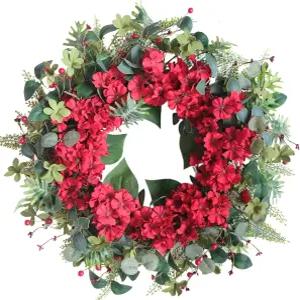 현관문을 위한 목가적인 24인치 크리스마스 화환 붉은 제라늄과 칼란초 인조 꽃 유칼립투스 잎과 열매가