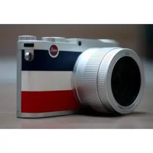 라이카X 몽클레어 에디션   Leica X Moncler Edition
