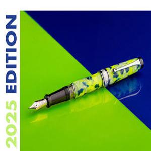 오로라 옵티마365FLUO 만년필[한정판]