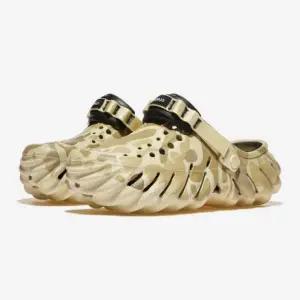 갤러리아 [CROCS](공용)에코 리덕스 클로그_CRS211981_BONE/BLACK