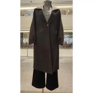 [메종블랑쉬](김해점)루드배색루즈핏코트 M254MCOB04K