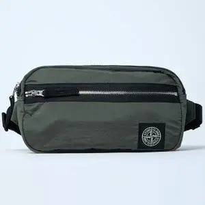 스톤 아일랜드 콤파스 로고 패치 메탈 나일론 크로스 앤 벨트백 그린 9200016 S0251 V0059