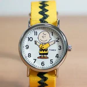 [타이맥스]위켄더 피너츠 찰리 브라운 슬립쓰루 38mm 남녀공용 커플 아날로그 손목시계