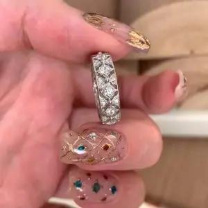 [콩심팥심]로맨틱 프리 오픈 레이어드 오픈링 은합금 플라워 반지