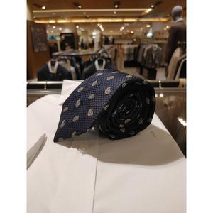 [킨록바이킨록앤더슨](신세계 사우스시티)다크 네이비 페이즐리 도트 타이(CEN08A019)