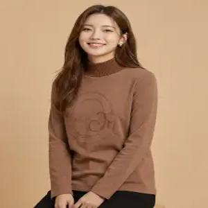 [조이너스][조이너스]자수 하프넥 긴팔 티셔츠-JW23TS3001886C