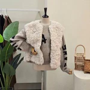 [대구백화점] [4CUS]양털 부클 집업 베스트(FW5K3VT32695)