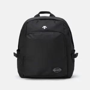데상트 에센셜 백팩 23L B1 SR123UBP18 BLK0