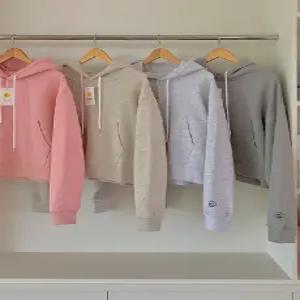 MADE 탄탄 로고 세미크롭 후드 (5 color)