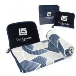 [텐바이텐]Guy Laroche 기라로쉬 커버형 쿠션겸 무릎담요