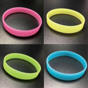 야광팔찌 실리콘 젤리밴드 패션 커플템 스타일링 소품