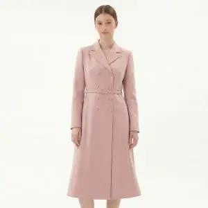 [케네스레이디](신세계 사우스시티)[BYLYNN] 더블버튼 벨티드 카라 롱 원피스 EGOPOK9800