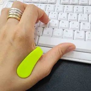 휴대용 손 지압 마사지도구