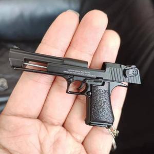 몽테조이 합금 1:4 스케일 사막 독수리 권총 키 체인 미니 장난감 총 무기 모델 성인 어린이를 금속 크리스