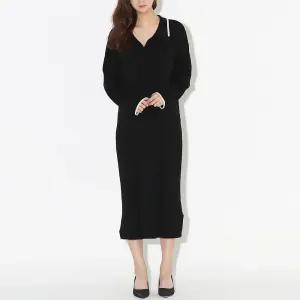 카라 배색 루즈핏 심플 일자 데일리 긴팔 니트 원피스