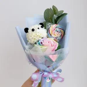 롤리팝 폼폼 팬더 캐릭터꽃다발+메세지스티커 막대사탕 어린이집 유치원 초등 중등 입학 졸업 수료 꽃다발