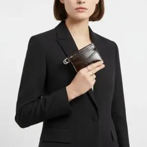 BB60LPB27C 202 부아유 로고 지갑