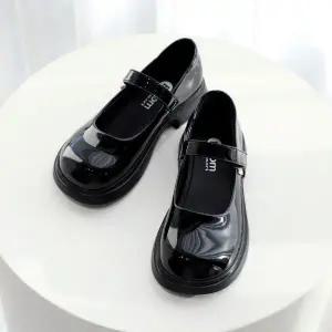 초등학생 여아 유광 블랙 연주회 발표회 합창단 데일리 구두(195-230)