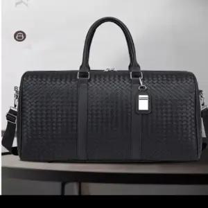 루벤 블랙 보스턴백 여행 가방 트래블백 남성 여성 공용 스포츠가방 접이식가방