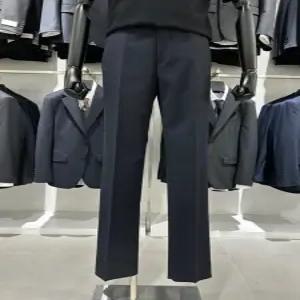 [트루젠]남성 봄 여름 허리 40인치 정장바지 베이직핏 3계절 양복 바지 비지니스 팬츠