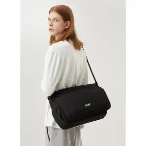 [르꼬끄](대전신세계)[60% OFF] (QP123ABG14) 벌키 메신저 백 / 대전신세계