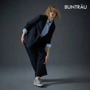 분트로이 여성 글라이드플렉스 팬츠 2종 [런칭 가격 69,000원]