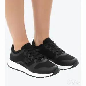 프라다 26SS 프랙스 2 0 니트 패브릭 스니커즈 1E219O 035 58V F0002