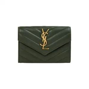 [라벨루쏘]  FW25 여성 카산드라 마틀라세 지갑 414404 AAA44 3189