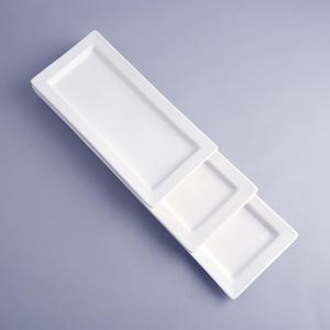 긴사각 접시 홈파티 케이터링 상차림의 필수 아이템 업소용그릇