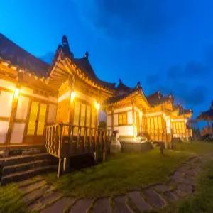 [제주 게스트하우스] 제주 남극노인성 한옥스테이 (서귀포시,중문,모슬포)