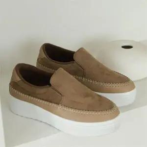 [오노마] ONM 겨울 기모 운동화 여성 슬립온 털슈즈 데일리 단화 (S9360177)