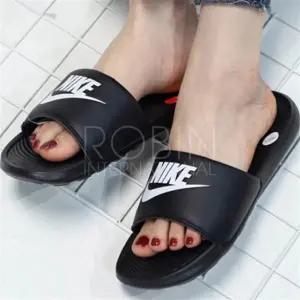 빅토리 원 슬라이드 공용 슬리퍼 CN9677