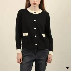 올리비아로렌 / 배색 라운드넥 가디건 VOBBC4W9111 / 애플아울렛 ( 블랙 )