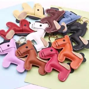 LAVEDO 붉은말의해 가죽 조망말 포니 키링 백꾸 가방 말띠 인형