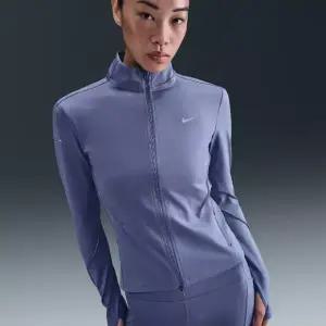 나이키져지 PQJ IB1999-499 스위프트 여성 드라이 핏 풀집 미드 레이어 러닝 탑