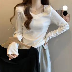 [국내자체제작] 슈엘 하트넥 티셔츠