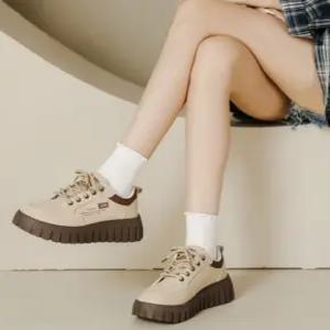 여성 키높이 5CM+2CM 통굽 투톤 배색스니커즈 운동화 2컬러 아이보리 블랙