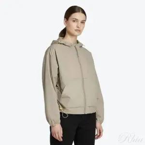 [아디다스] 시티 이스케이프 라이트웨이트 윈드브레이커 퍼티 151909674