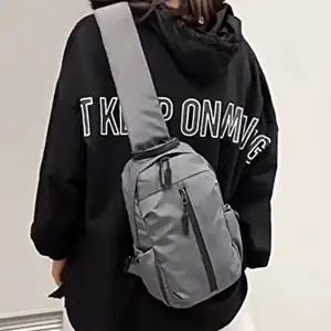 남자슬링백 지퍼주머니 크로스백 대학생 작은 가방 (KYR-WD2E6AF)
