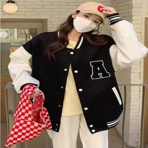 여성 ES59OM52 블랙 귀엽고 발랄한 캐주얼 과잠 야구점퍼 자켓