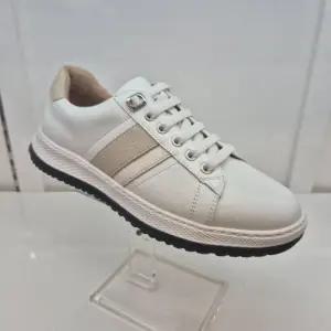 [엘칸토]엘칸토 HC11 소가죽 남성스니커즈 N7Y8U41V339 (46130306)