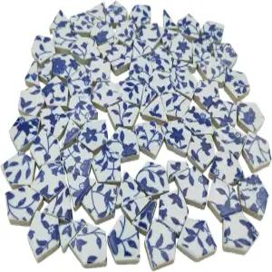 공예용 1.1파운드 불규칙 세라믹 도자기 타일 깨진 청화백화 접시 모자이크 타일(중형 5개)