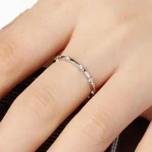 [셀러에이드]실버925 플래티넘 도금 별무늬 큐빅 오픈 반지