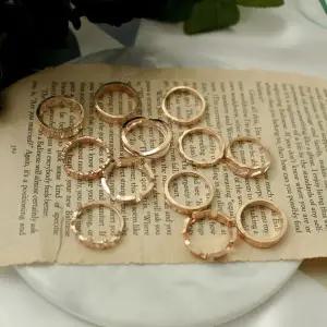 [셀러에이드]빈티지 골드 중첩 팔찌 13pcs 레이어드 액세서리 컬렉션