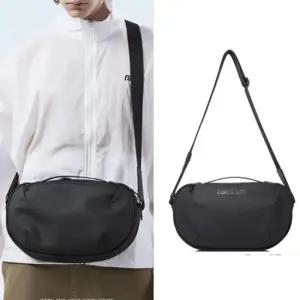 학생 여행 보조 크로스백 가방 인기 숄더백 바디백 남자메신저백 남성슬링백