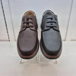 [엘칸토]엘칸토 HC11 소가죽 남성화 E9N9U61V3X5985 (46256479)