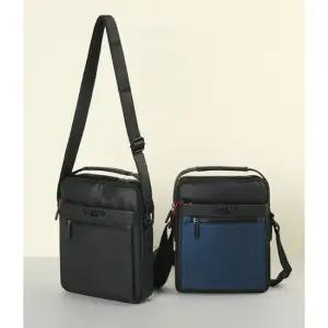 남성 외출 보조 핸드백 데일리 크로스백 숄더백 가방 미니크로스백 남성숄더백 데일리백